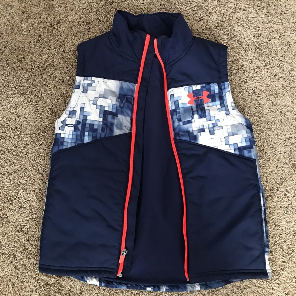 Boys Under Armour patterned vest